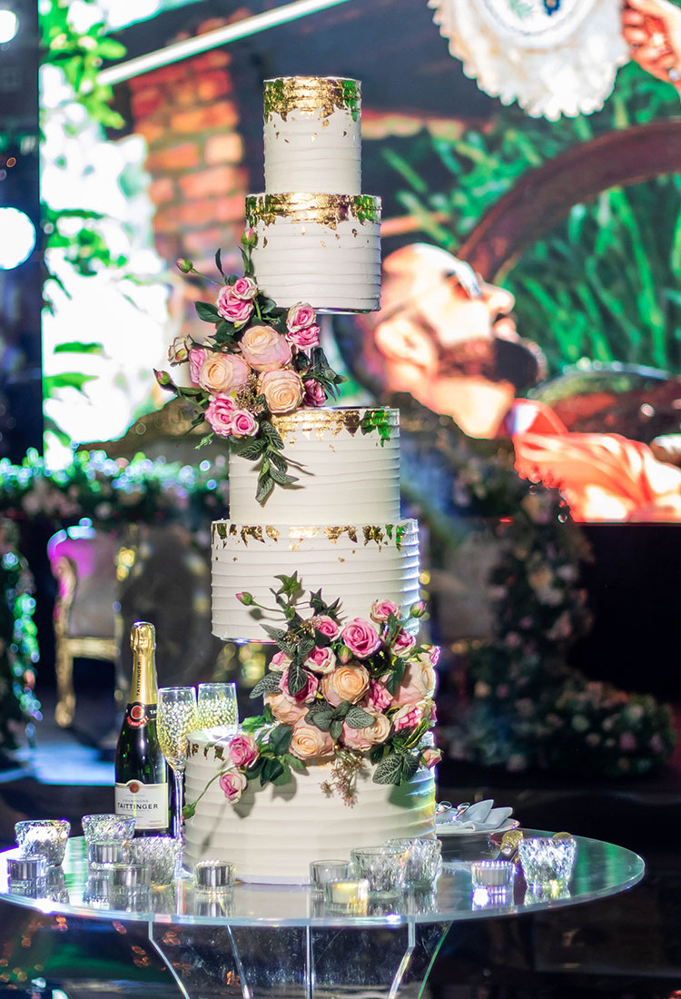 7 Tier Side Floating Wedding Cake with Florals